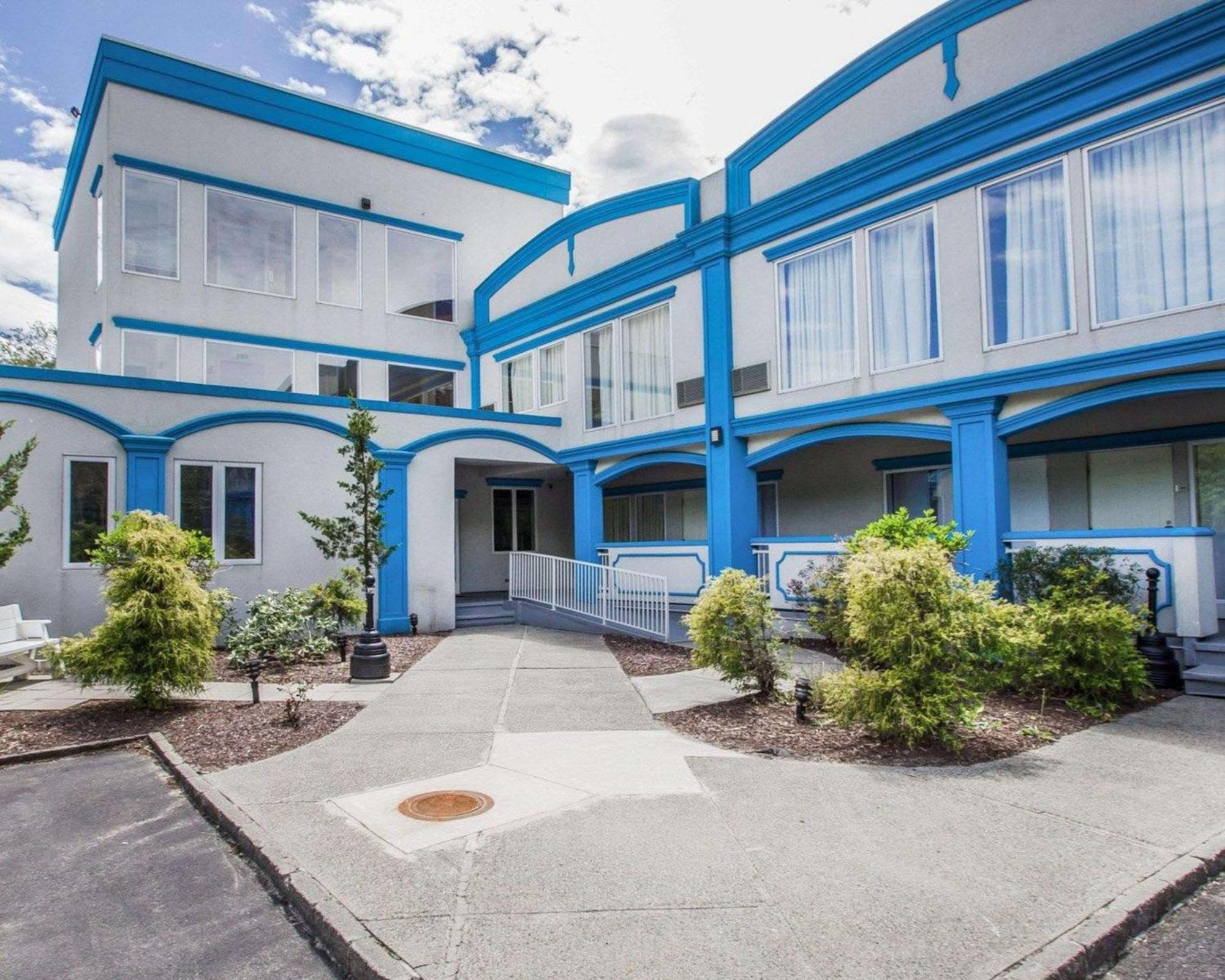 Econo Lodge Inn & Suites Old Saybrook - Westbrook Екстериор снимка